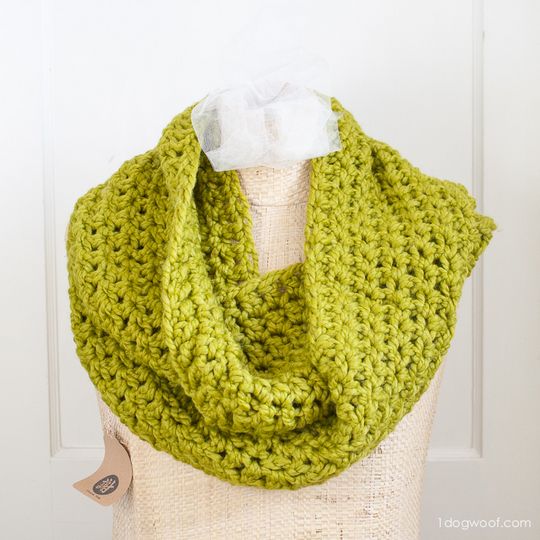 Cozy Infinity Chunky Crochet Scarf