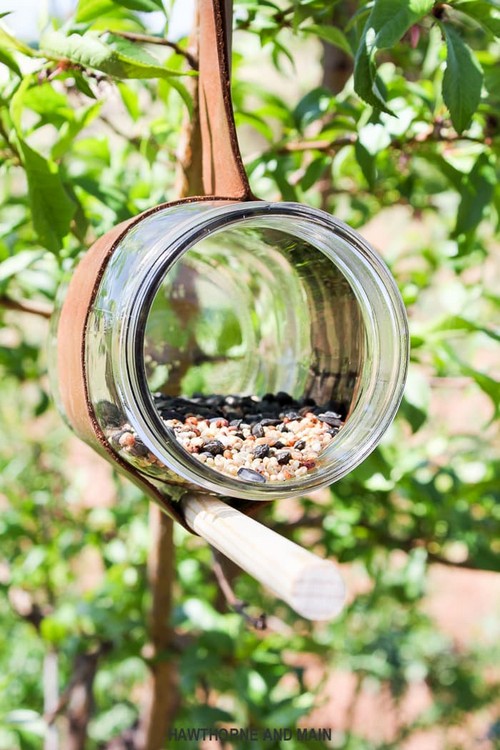 Mason Jar Bird Feeder