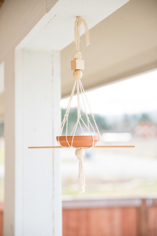 Simple Modern Bird Feeder