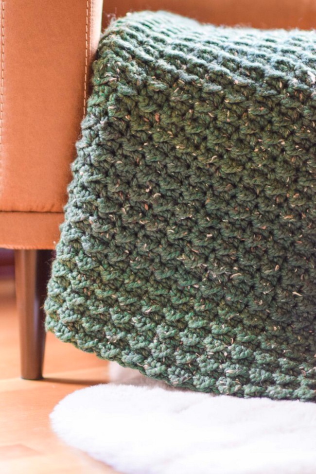 Forest Lodge Chunky Throw Blanket