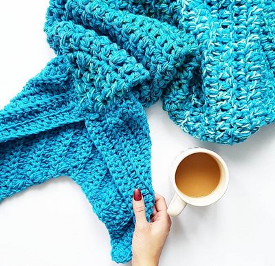 Beginner Friendly Crochet Mermaid Tail Blanket Pattern