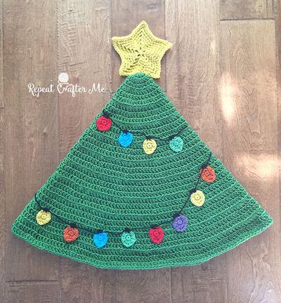 Free Crochet Christmas Tree Tail Blanket Pattern