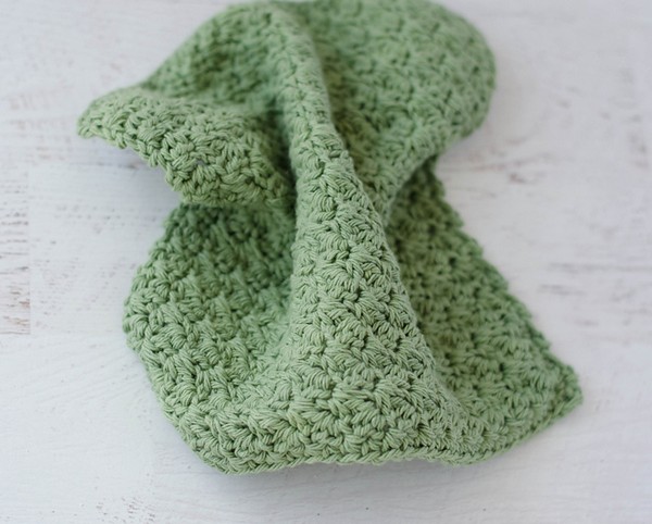 Crochet Mama's Easy Dishcloth Pattern