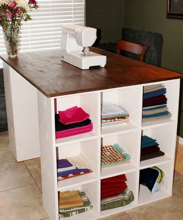 16 Free DIY Sewing Table Plans And Ideas - DIYnCrafty