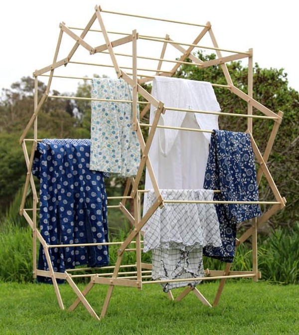 Star Shaped Clothes Rack