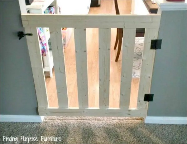 10 Minute DIY Baby Gate