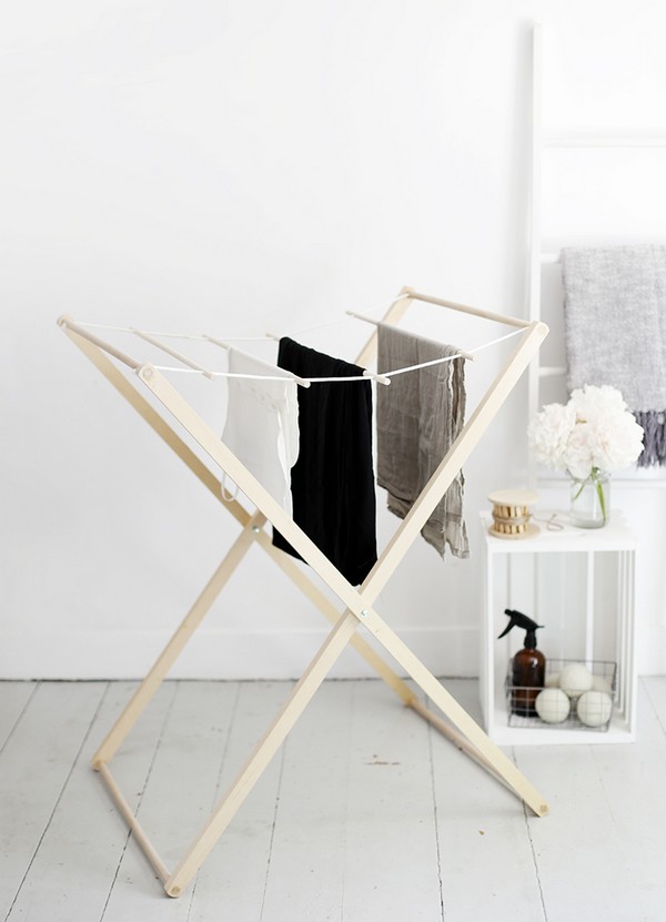 How to Make a DIY Laundry Drying Rack