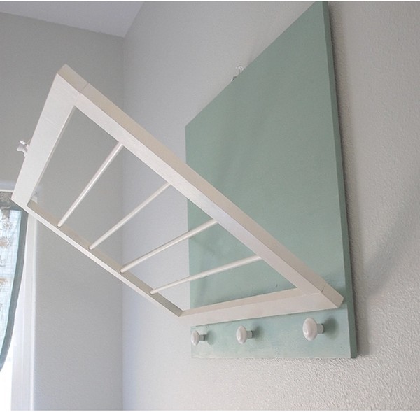 DIY Laundry Room Drying Rack