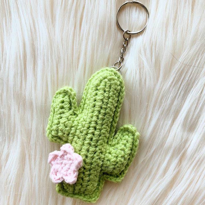 Plush Saguaro Cactus Keychain Pattern