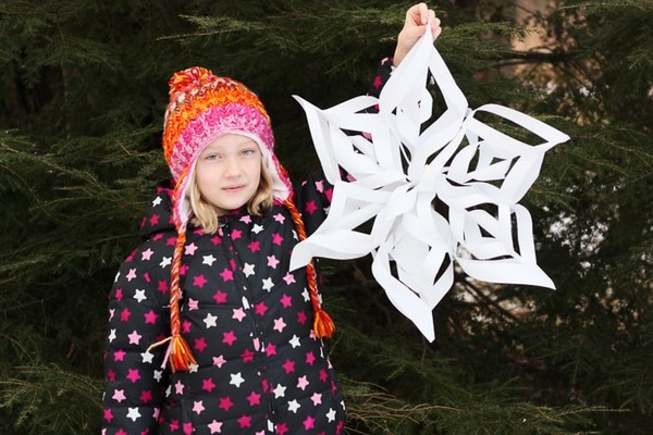 Super Simple Gigantic 3d Snowflake