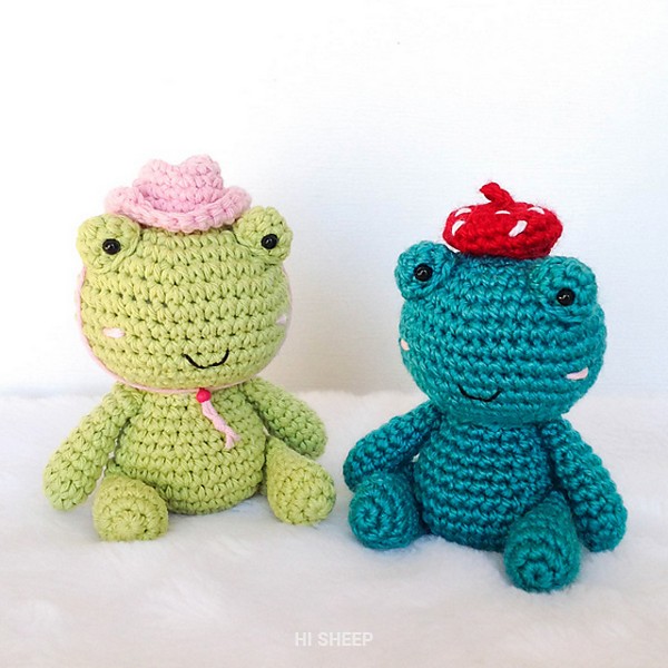 Crochet Frog In A Hat Pattern