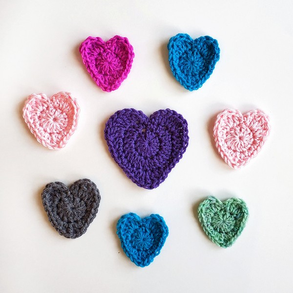 Crochet Heart Appliques Pattern