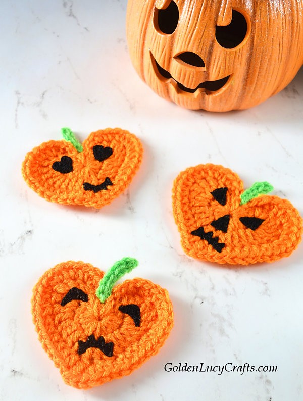 Crochet Heart Pumpkin Applique Pattern