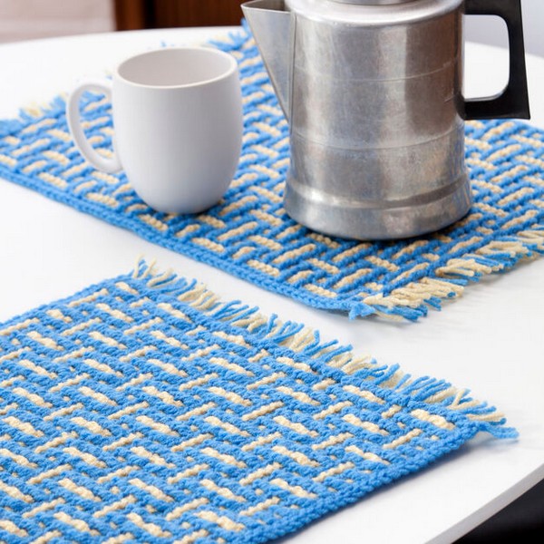 20 Free Crochet Placemat Patterns For Table Settings DIYnCrafty