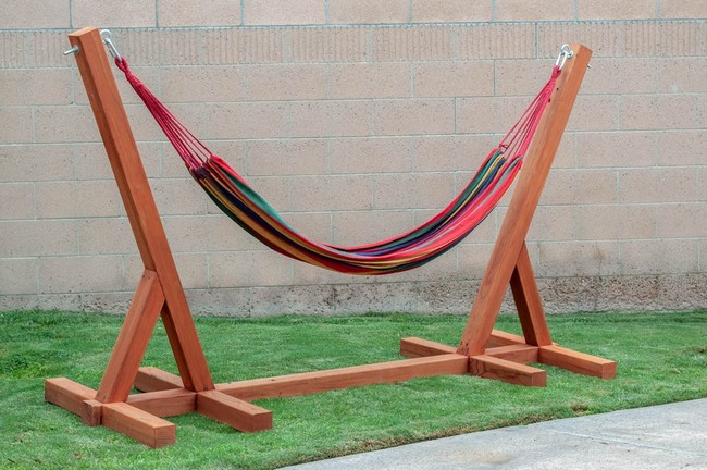 Easy DIY Hammock Stand