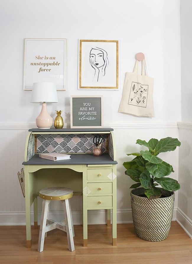 Vintage Roll Top Desk Makeover