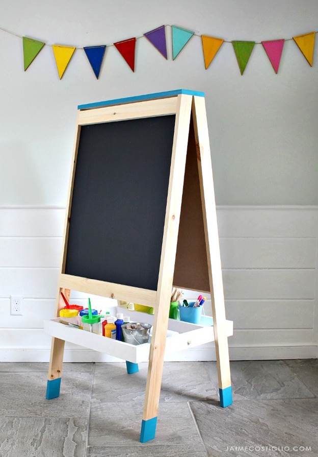 DIY Easel For Kids