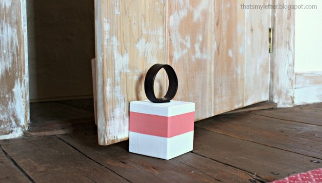 DIY Doorstop With Handle