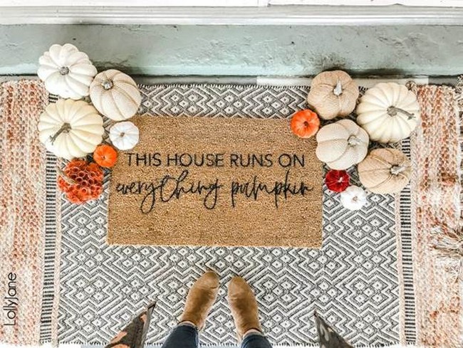 DIY Fall Stenciled Doormat