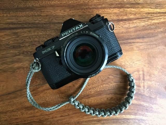 DIY Paracord Camera Strap