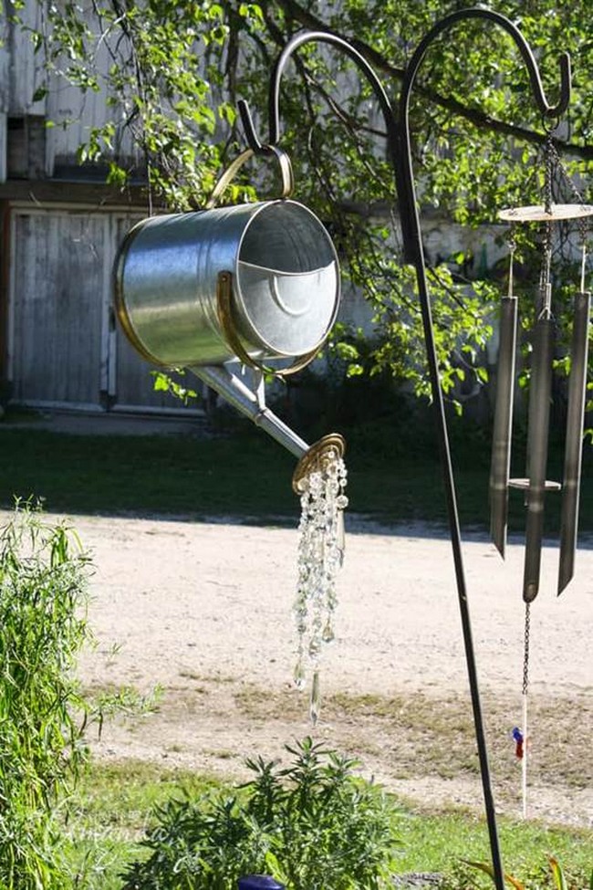 DIY Watering Can With Crystals