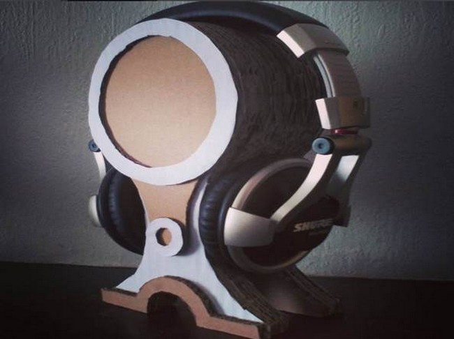 Stacked Cardboard DIY Headphone Stand