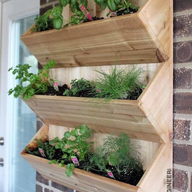 Cedar Wall Planter