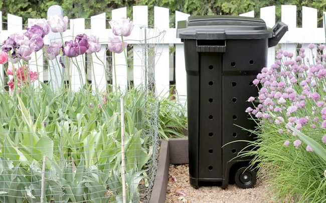 DIY Compost Bin