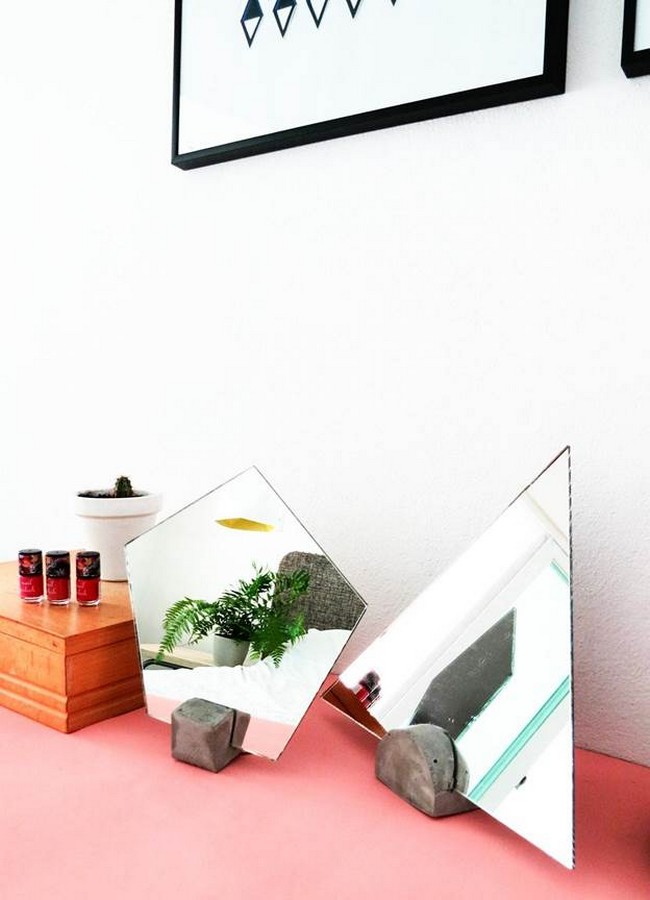 DIY Concrete Vanity Mirror