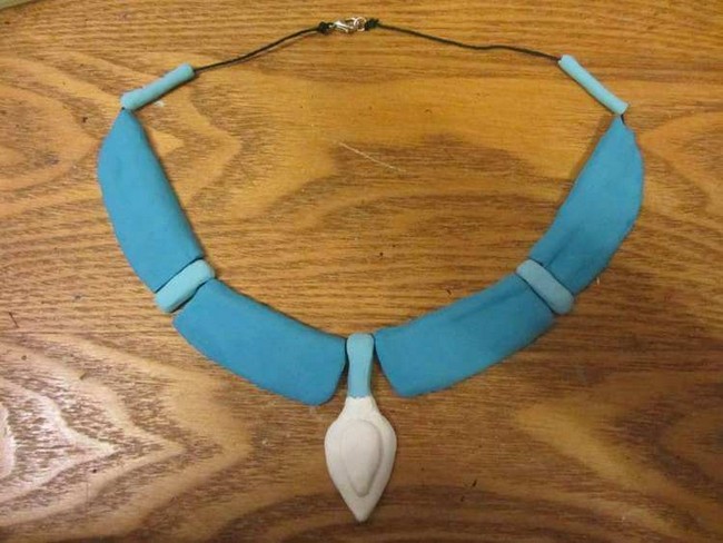 DIY Pocahontas Necklace