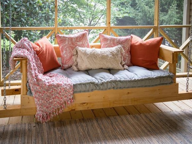 DIY Swinging Daybed