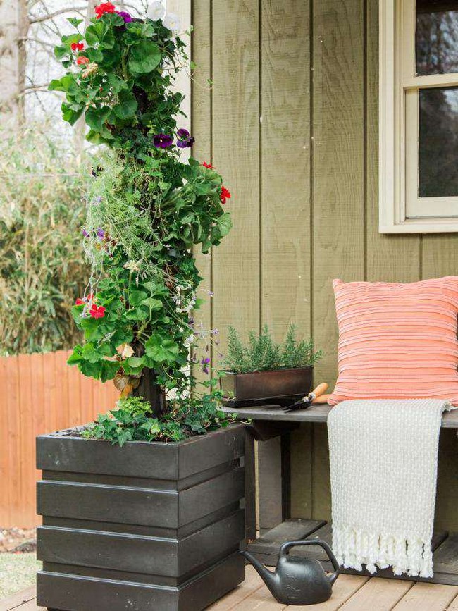 How To Make A Vertical Garden From PVC Pipe