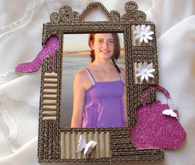 How To Make A Photo Frame Out Of Cardboard