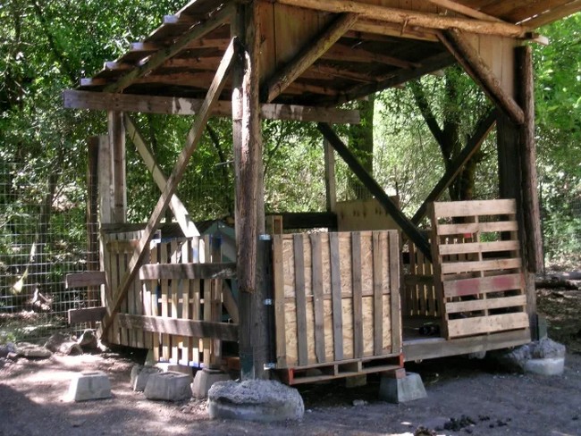 Pallet Goat Barn