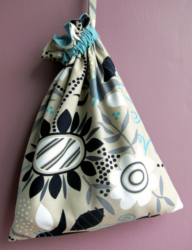 Simple Drawstring Bag Tutorial